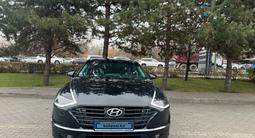 Hyundai Sonata 2022 года за 11 960 000 тг. в Алматы – фото 2