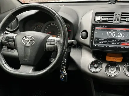 Toyota RAV4 2010 года за 8 300 000 тг. в Тараз – фото 20