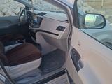 Toyota Sienna 2013 года за 10 000 000 тг. в Жанаозен