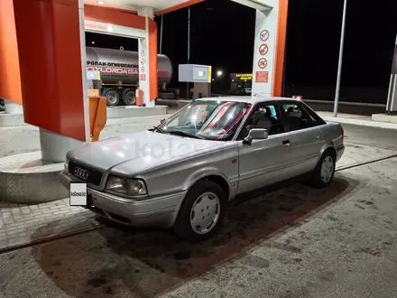 Audi 80 1995 года за 1 500 000 тг. в Айтеке би – фото 2