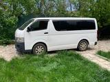 Toyota Hiace 2007 годаүшін5 300 000 тг. в Алматы – фото 2