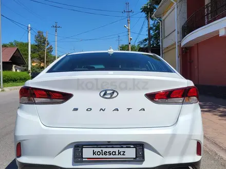 Hyundai Sonata 2019 года за 9 000 000 тг. в Шымкент – фото 6