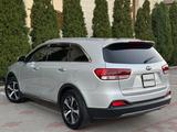 Kia Sorento 2015 года за 10 000 000 тг. в Алматы – фото 4