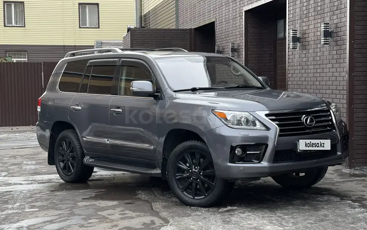 Lexus LX 570 2013 годаfor26 500 000 тг. в Караганда