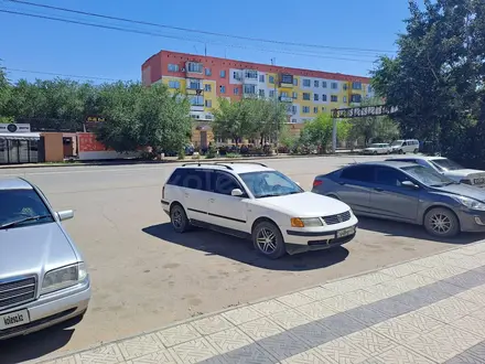 Volkswagen Passat 2000 года за 2 400 000 тг. в Сатпаев – фото 6