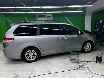 Toyota Sienna 2012 года за 8 500 000 тг. в Астана – фото 10