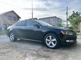 Volkswagen Passat 2012 года за 4 300 000 тг. в Атырау