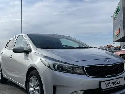 Kia Cerato 2018 года за 7 500 000 тг. в Караганда – фото 3