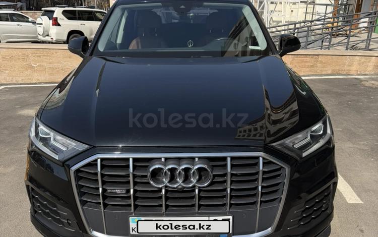 Audi Q7 — миниатюра 1