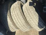 225/60 R17 — 3шт почти новаяүшін60 000 тг. в Алматы