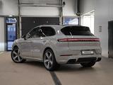 Porsche Cayenne 2023 года за 80 000 000 тг. в Астана