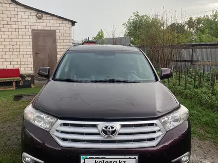 Toyota Highlander 2013 года за 11 700 000 тг. в Павлодар