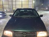 Volkswagen Vento 1996 годаfor1 350 000 тг. в Уральск – фото 3