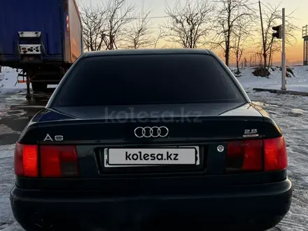 Audi A6 1995 года за 2 300 000 тг. в Шымкент