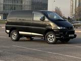 Mitsubishi Delica 2005 годаүшін6 500 000 тг. в Алматы – фото 2