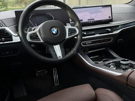 BMW X5 2024 года за 55 000 000 тг. в Алматы – фото 14