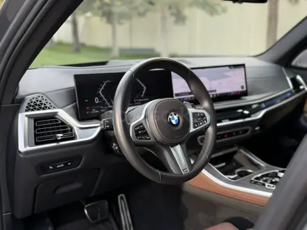 BMW X5 2024 года за 55 000 000 тг. в Алматы – фото 10