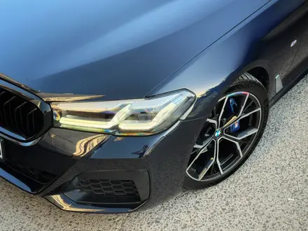 BMW 520 2023 года за 23 000 000 тг. в Астана – фото 19