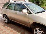 Lexus RX 300 1999 года за 3 850 000 тг. в Алматы – фото 2