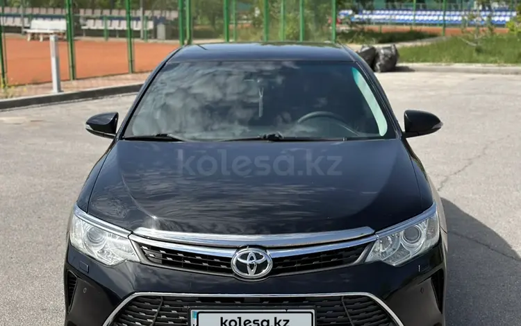 Toyota Camry 2015 года за 11 000 000 тг. в Шымкент