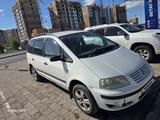 Volkswagen Sharan 2001 годаүшін1 750 000 тг. в Караганда – фото 3