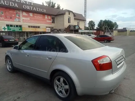 Audi A4 2003 года за 3 000 000 тг. в Алматы – фото 3