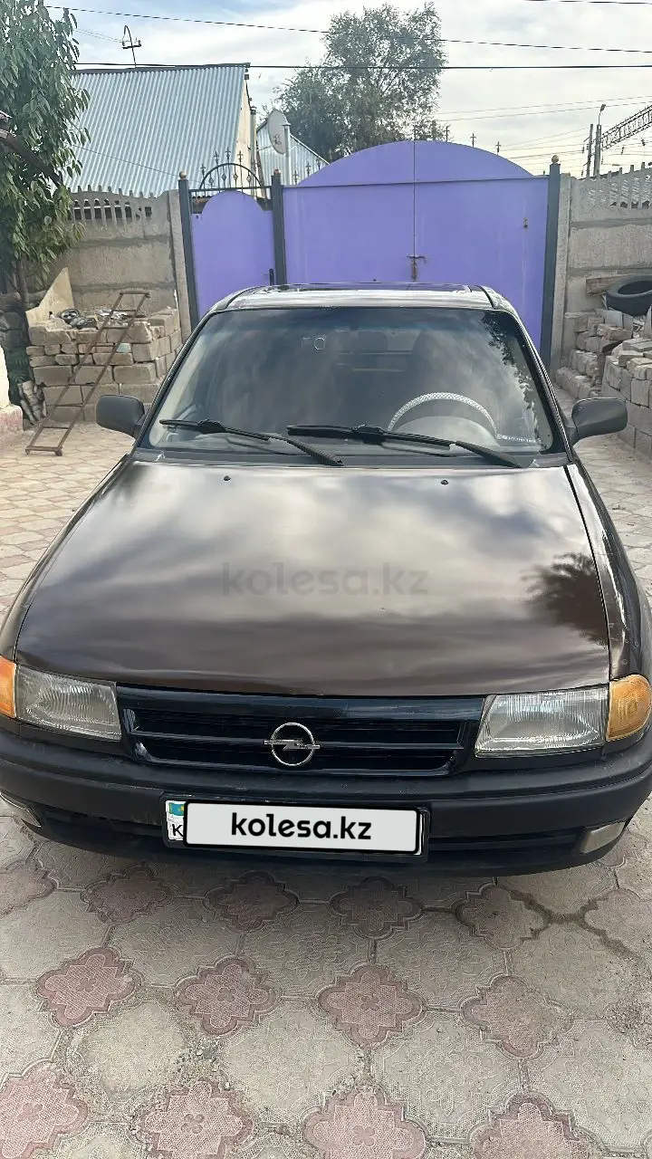 Opel Astra, 1994