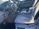 Volkswagen Touareg 2004 года за 4 150 000 тг. в Актобе