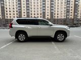 Toyota Land Cruiser Prado 2022 года за 30 500 000 тг. в Атырау – фото 3