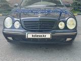 Mercedes-Benz E 240 2000 годаүшін4 000 000 тг. в Алматы