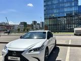 Lexus ES 350 2022 годаүшін28 700 000 тг. в Астана – фото 3