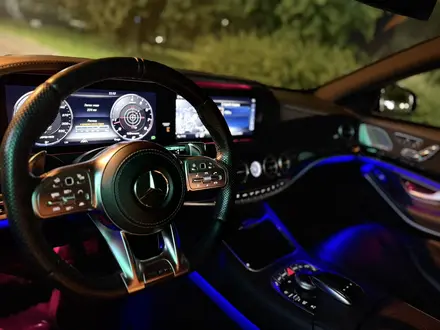Mercedes-Benz S 63 AMG 2019 года за 43 000 000 тг. в Алматы – фото 11