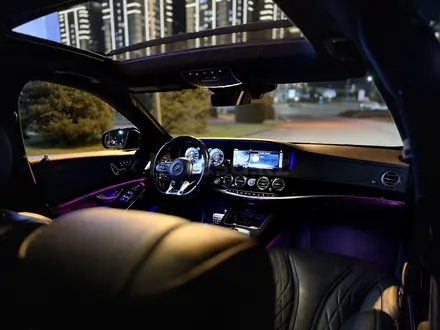 Mercedes-Benz S 63 AMG 2019 года за 43 000 000 тг. в Алматы – фото 14