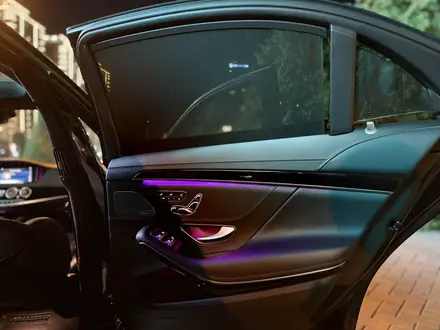 Mercedes-Benz S 63 AMG 2019 года за 43 000 000 тг. в Алматы – фото 13