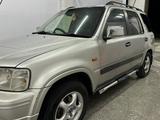 Honda CR-V 1997 года за 2 500 000 тг. в Усть-Каменогорск – фото 2