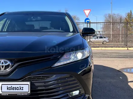 Toyota Camry 2020 года за 14 700 000 тг. в Уральск – фото 19