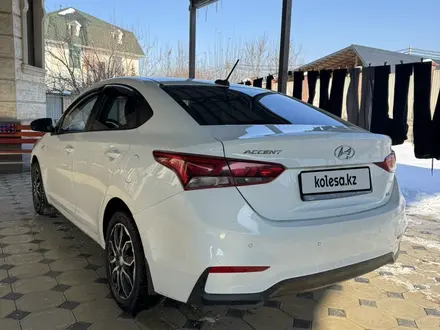 Hyundai Accent 2018 года за 7 100 000 тг. в Алматы – фото 3