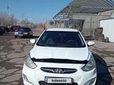 Hyundai Accent 2013 годаүшін4 100 000 тг. в Караганда – фото 2