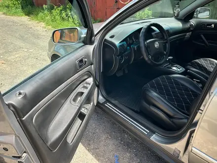 Volkswagen Passat 2003 года за 3 000 000 тг. в Астана – фото 13