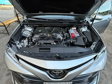 Toyota Camry 2020 года за 14 000 000 тг. в Шымкент – фото 10