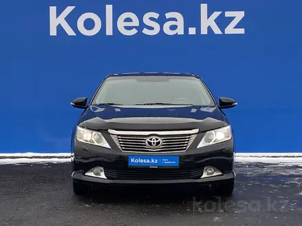 Toyota Camry 2012 года за 11 360 000 тг. в Алматы – фото 2