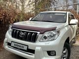 Toyota Land Cruiser Prado 2011 года за 13 700 000 тг. в Шымкент