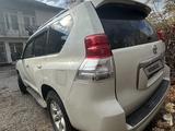 Toyota Land Cruiser Prado 2011 года за 13 700 000 тг. в Шымкент – фото 2