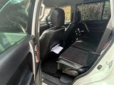 Toyota Land Cruiser Prado 2011 года за 13 700 000 тг. в Шымкент – фото 5
