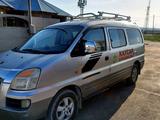 Hyundai Starex 2006 года за 2 600 000 тг. в Шымкент – фото 2