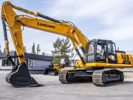 LiuGong  Гусеничный экскаватор CLG933E 1.6м3 2026 года за 75 500 000 тг. в Алматы