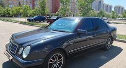 Mercedes-Benz E 230 1997 года за 2 200 000 тг. в Астана – фото 3