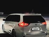 Toyota Sienna 2012 годаүшін9 500 000 тг. в Атырау – фото 4