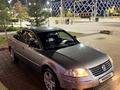 Volkswagen Passat 2003 года за 2 700 000 тг. в Астана – фото 14