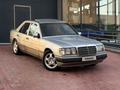 Mercedes-Benz E 230 1992 годаfor3 000 000 тг. в Шымкент